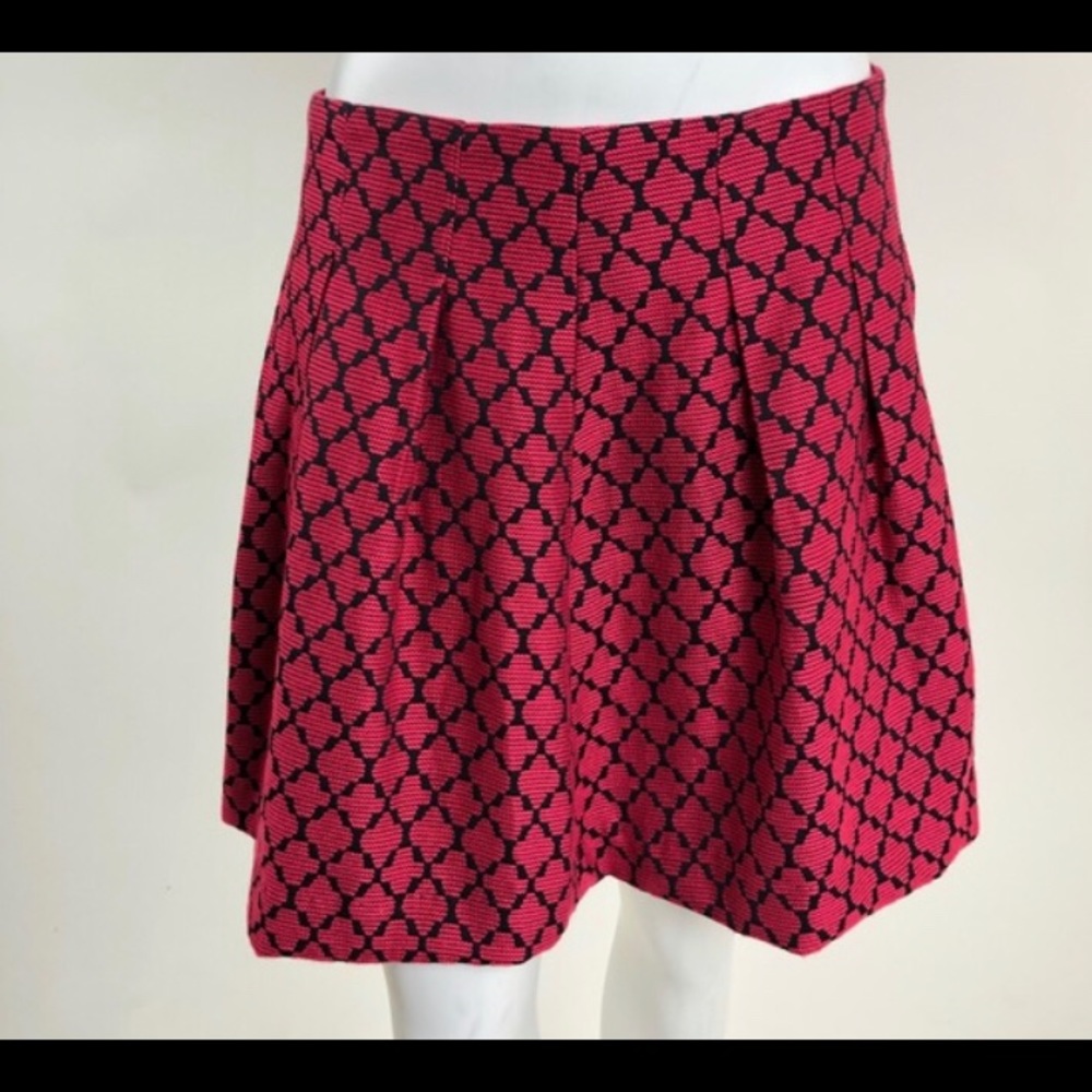 Red Geometric Banana Republic Pleated Skirt